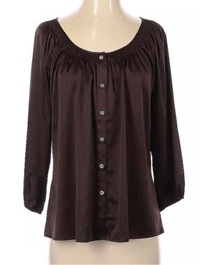 EXPRESS  Classic Scoop Neck Button-Front Women's Top in Dark Brown.